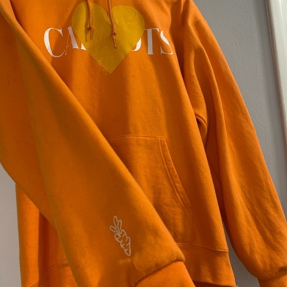 Carrots x Champion - Picture 3 of 5